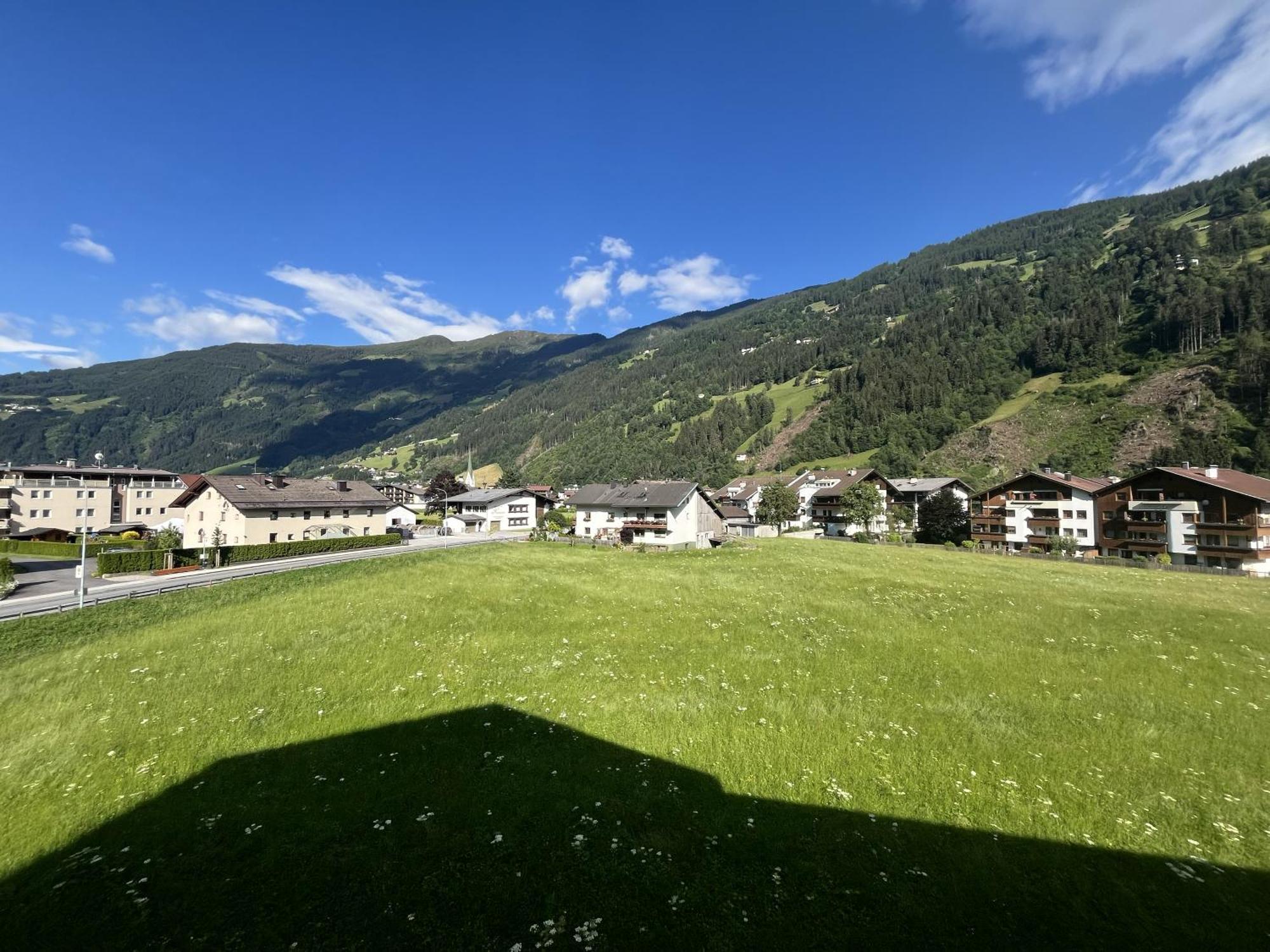 Zell Views Apartments Цель-ам-Циллер Экстерьер фото